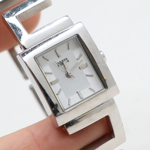 Roots Canada R624 Silver Tone Modern Square Dial Watch Bracelet Japan Movt - Picture 3 of 8